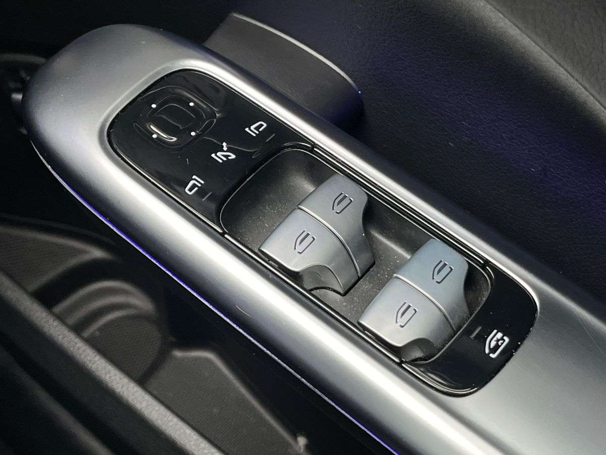 Used Mercedes-Benz C Class 2025 for sale - 78098330: Photo 21