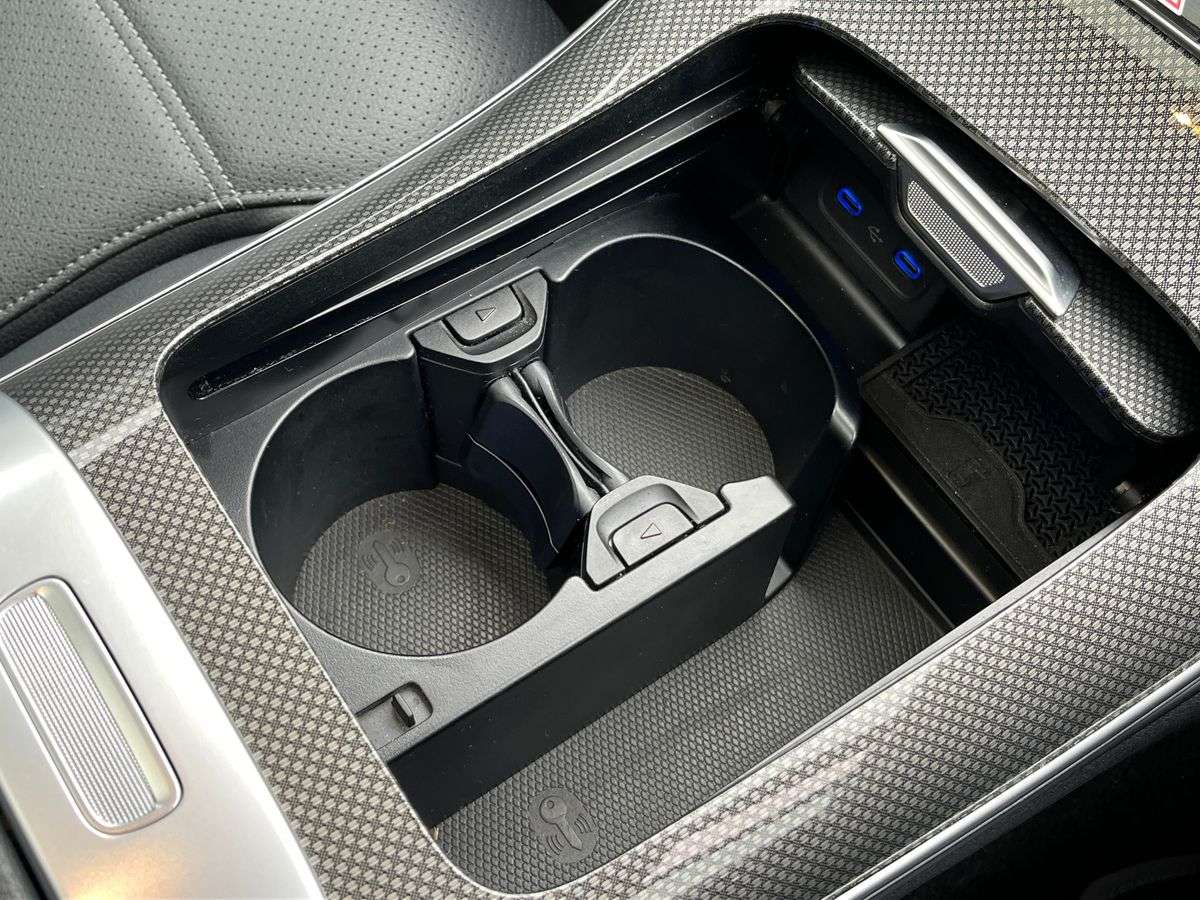 Used Mercedes-Benz C Class 2025 for sale - 78098330: Photo 32