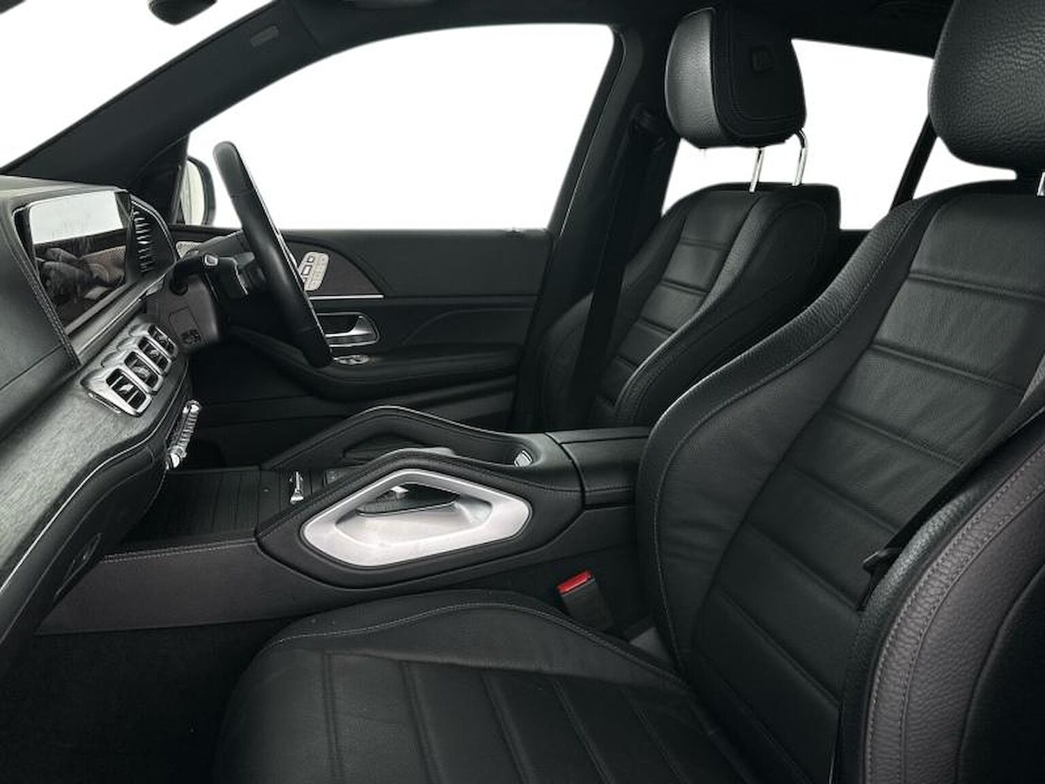 Used Mercedes-Benz GLE 2024 for sale - 76577208: Photo 3