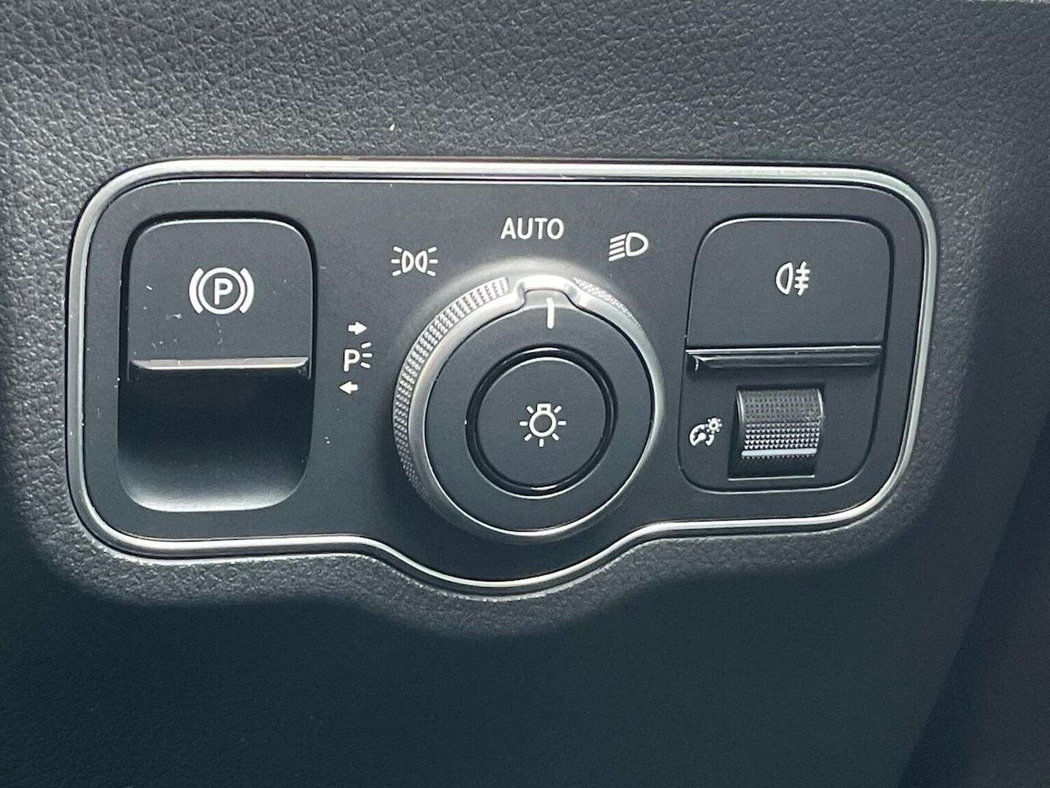 Used Mercedes-Benz GLA 2023 for sale - 77568704: Photo 22