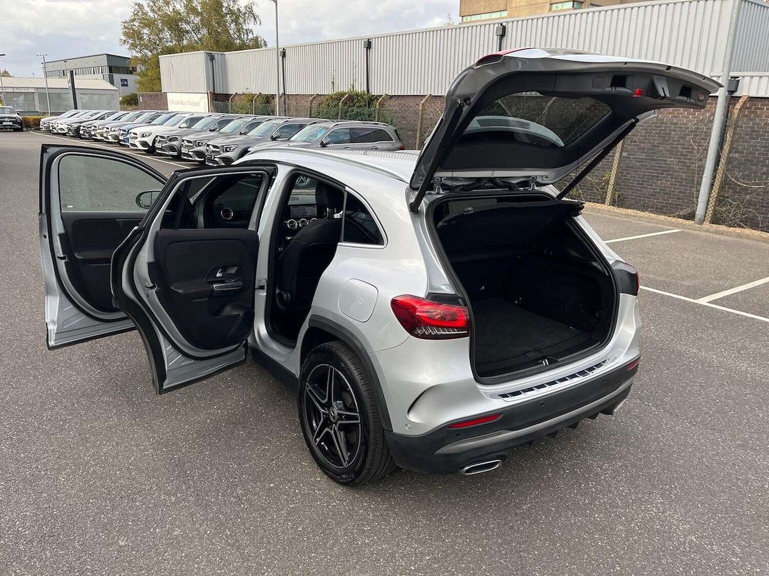 Used Mercedes-Benz GLA 2023 for sale - 77568704: Photo 40