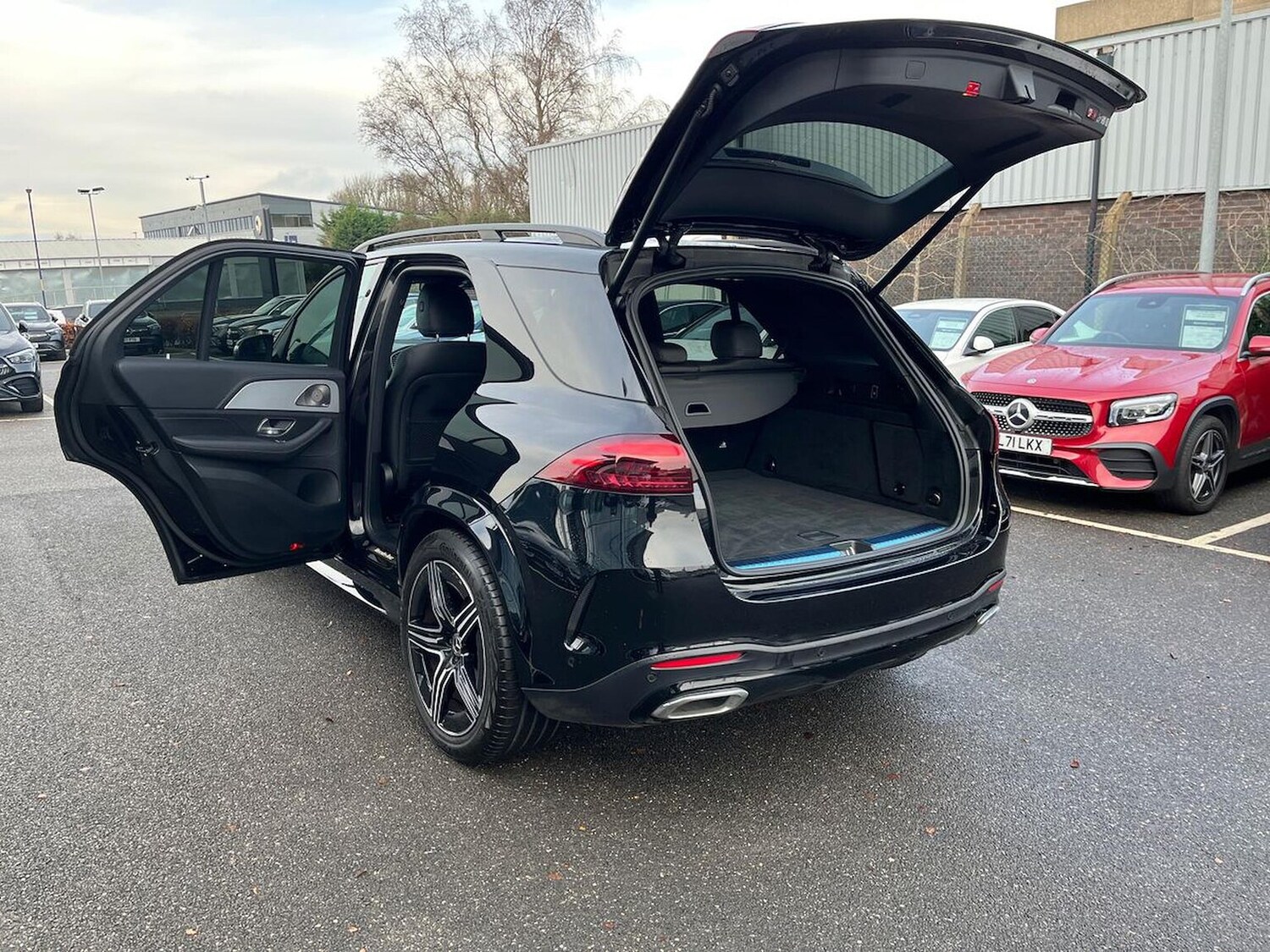 Used Mercedes-Benz GLE 2025 for sale - 77488255: Photo 40