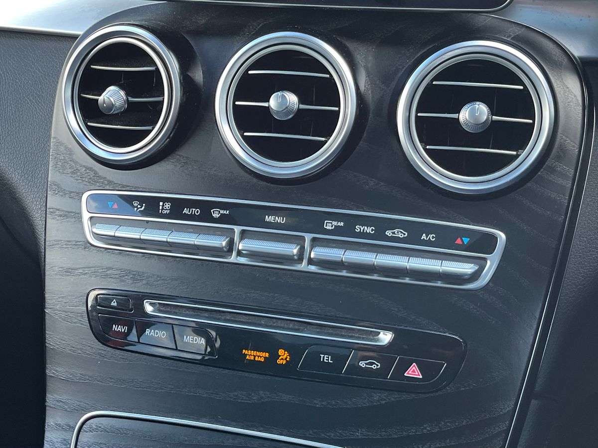 Used Mercedes-Benz GLC 2019 for sale - 78191700: Photo 12