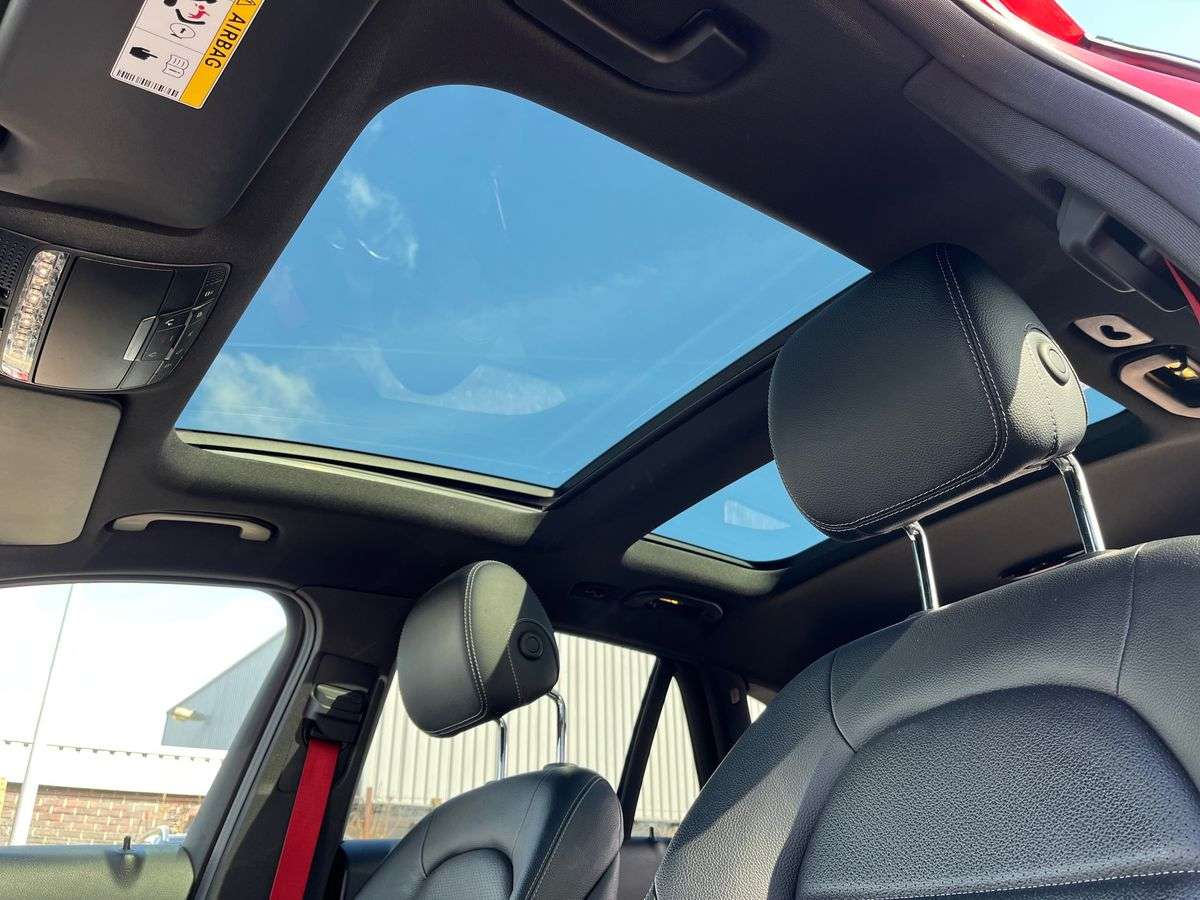 Used Mercedes-Benz GLC 2019 for sale - 78191700: Photo 14