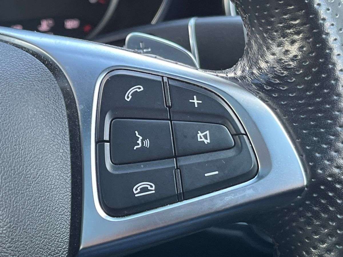 Used Mercedes-Benz GLC 2019 for sale - 78191700: Photo 27