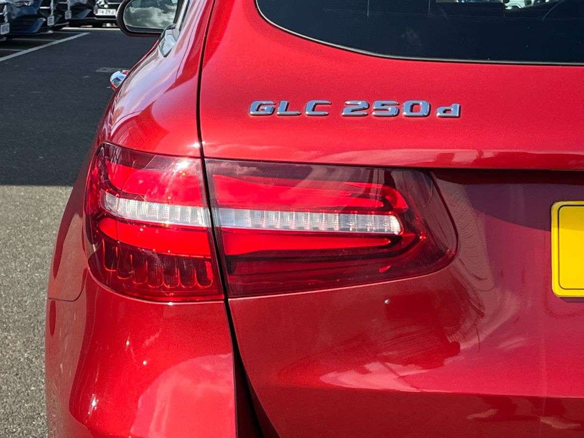 Used Mercedes-Benz GLC 2019 for sale - 78191700: Photo 36