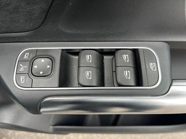 Used Mercedes-Benz GLA 2021 for sale - 76268285: Photo 21