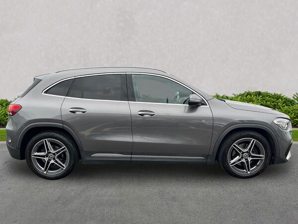Used Mercedes-Benz GLA 2021 for sale - 76268285: Photo 3