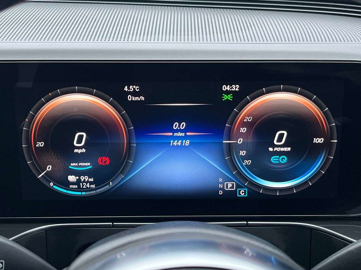 Used Mercedes-Benz EQC 2023 for sale - 78092772: Photo 10