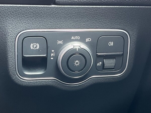Used Mercedes-Benz GLA 2022 for sale - 76231703: Photo 22