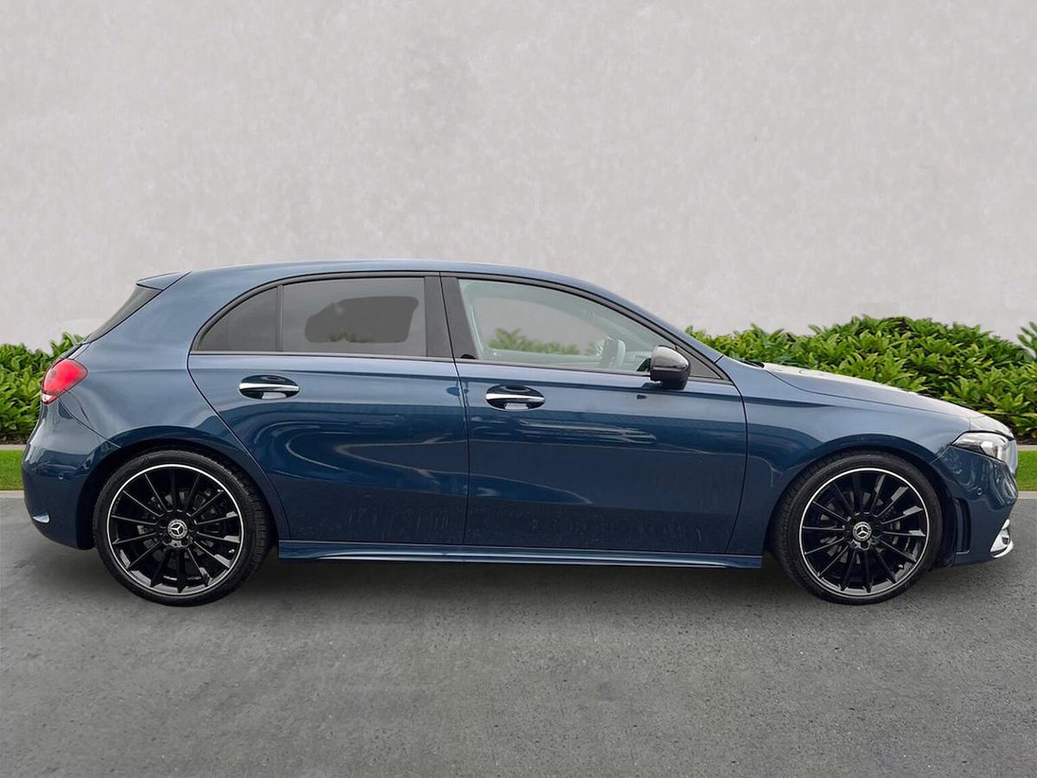 Used Mercedes-Benz A-Class 2023 for sale - 76669233: Photo 3