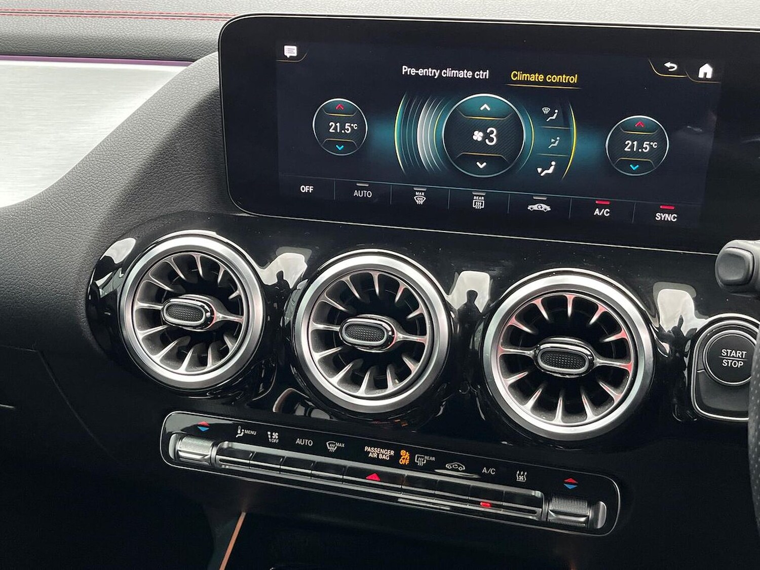 Used Mercedes-Benz EQA 2022 for sale - 77033499: Photo 12