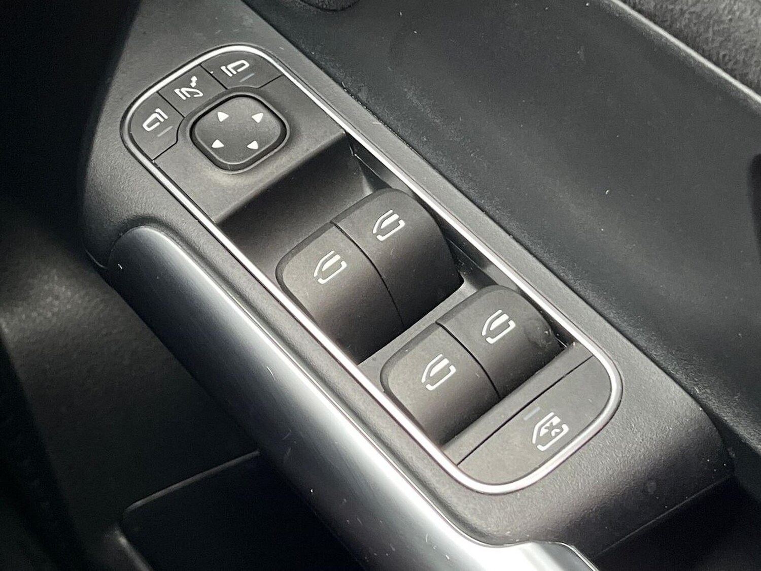 Used Mercedes-Benz EQA 2022 for sale - 77033499: Photo 21