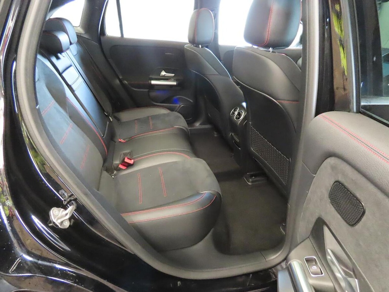 Used Mercedes-Benz EQA 2022 for sale - 76594667: Photo 9