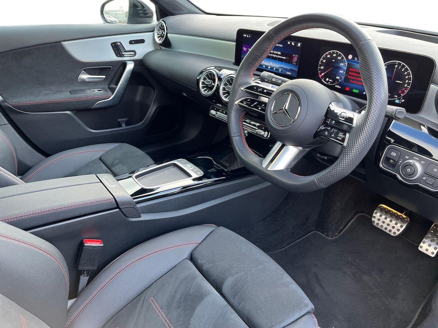 Used Mercedes-Benz A-Class 2024 for sale - 76331080: Photo 16