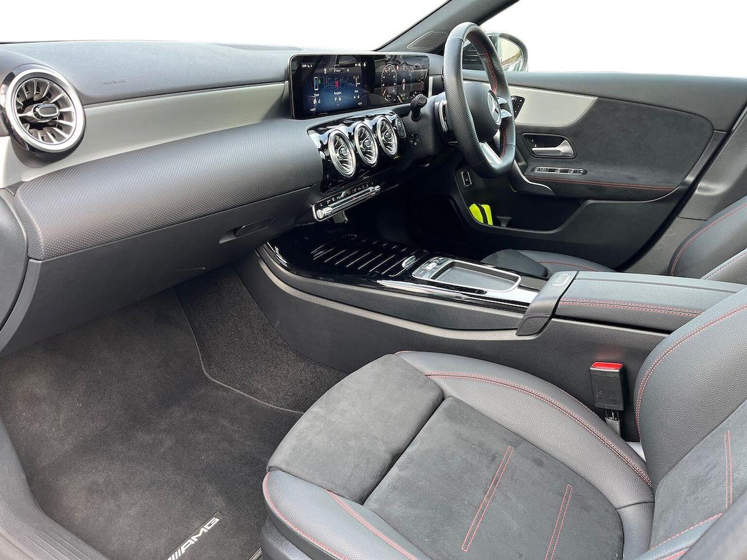 Used Mercedes-Benz A-Class 2024 for sale - 76331080: Photo 8