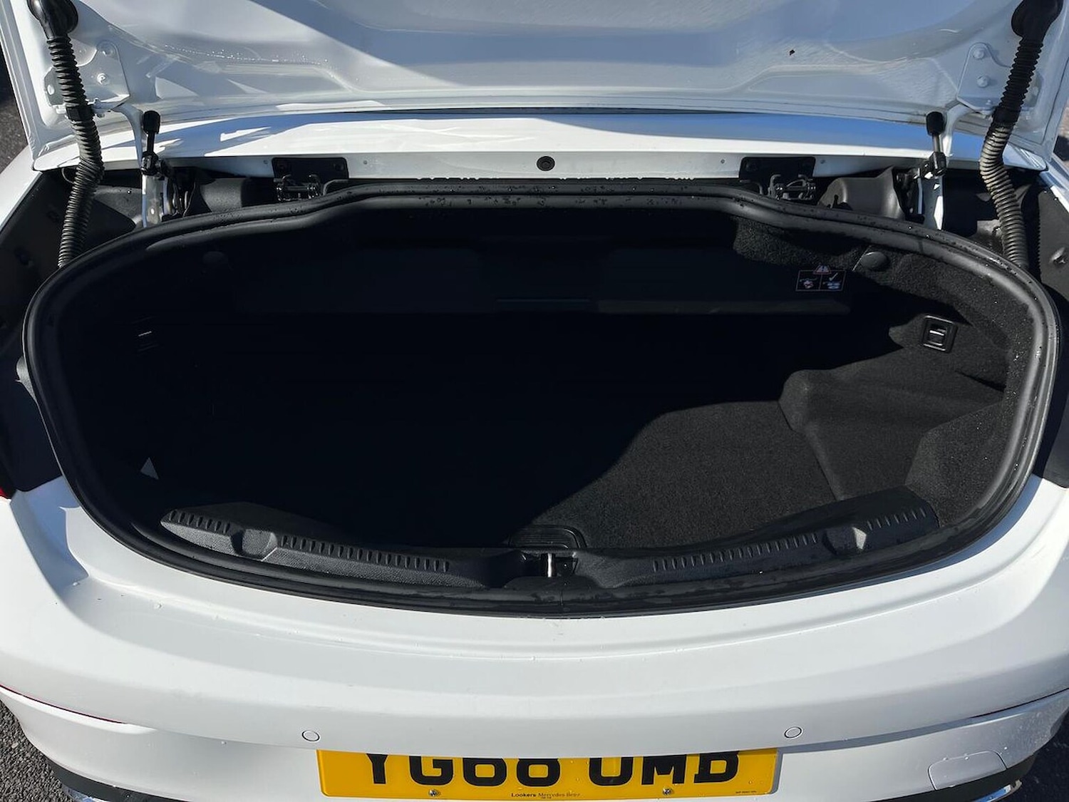 Used Mercedes-Benz E Class 2018 for sale - 76187175: Photo 17