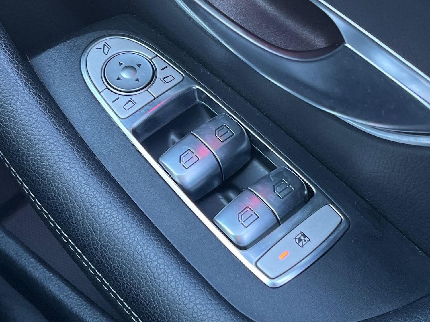 Used Mercedes-Benz E Class 2018 for sale - 76187175: Photo 21