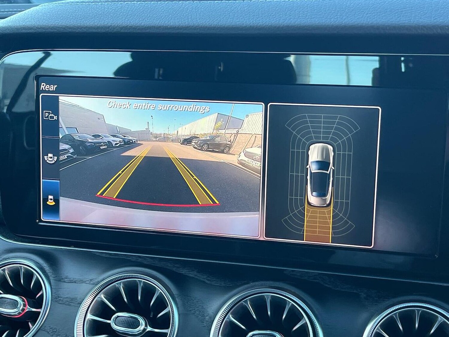 Used Mercedes-Benz E Class 2018 for sale - 76187175: Photo 23