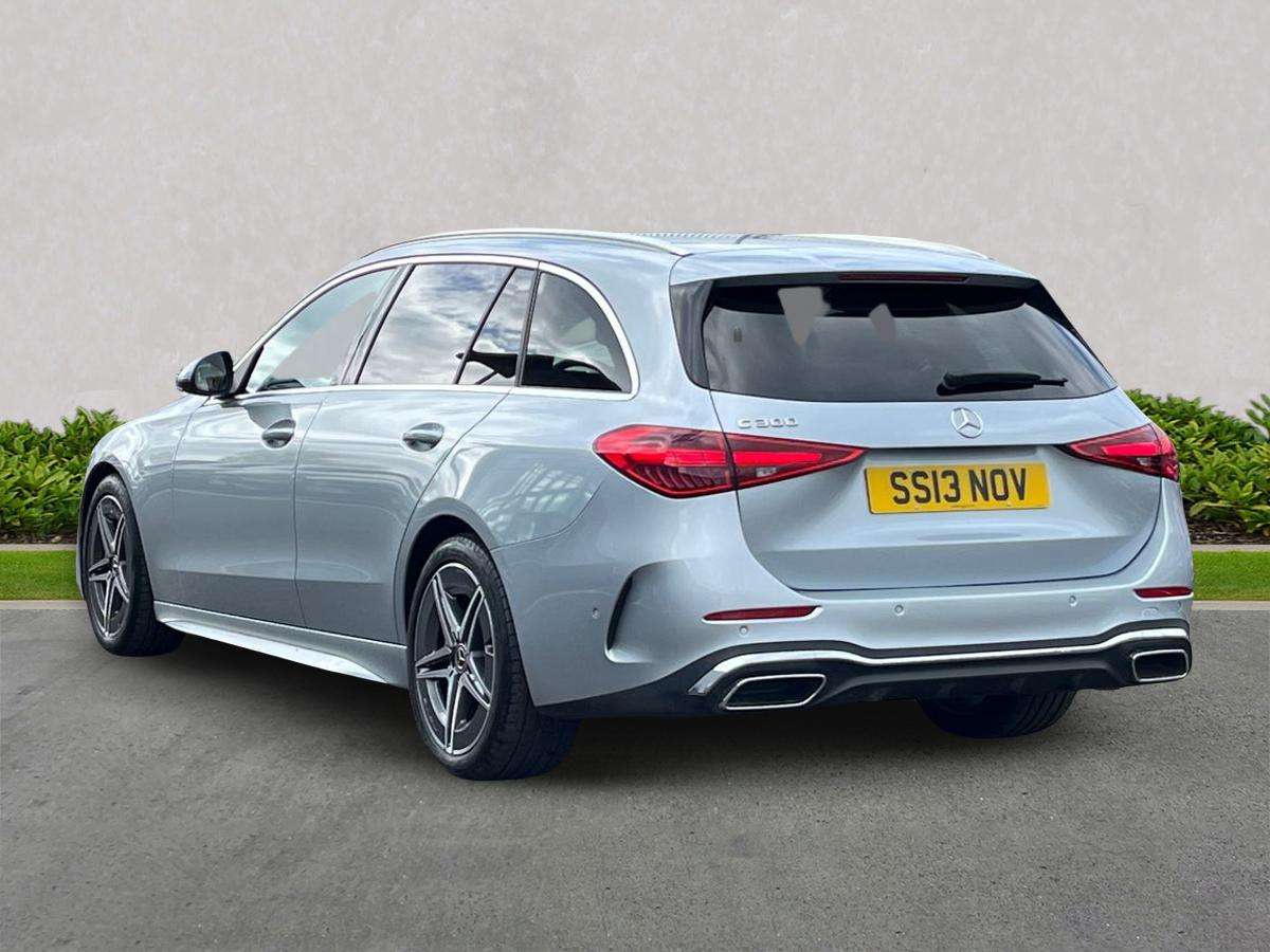 Used Mercedes-Benz C Class 2023 for sale - 78192133: Photo 2