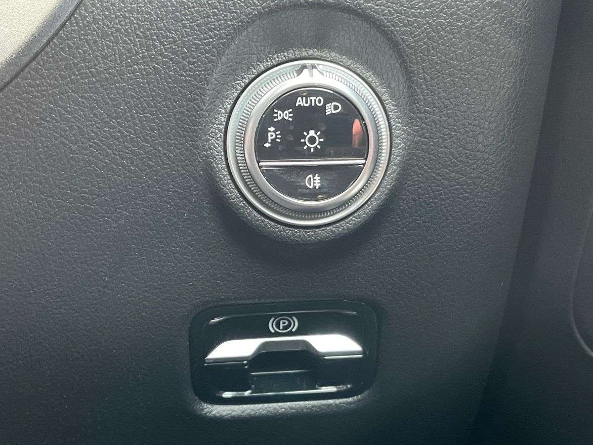 Used Mercedes-Benz C Class 2023 for sale - 78192133: Photo 22