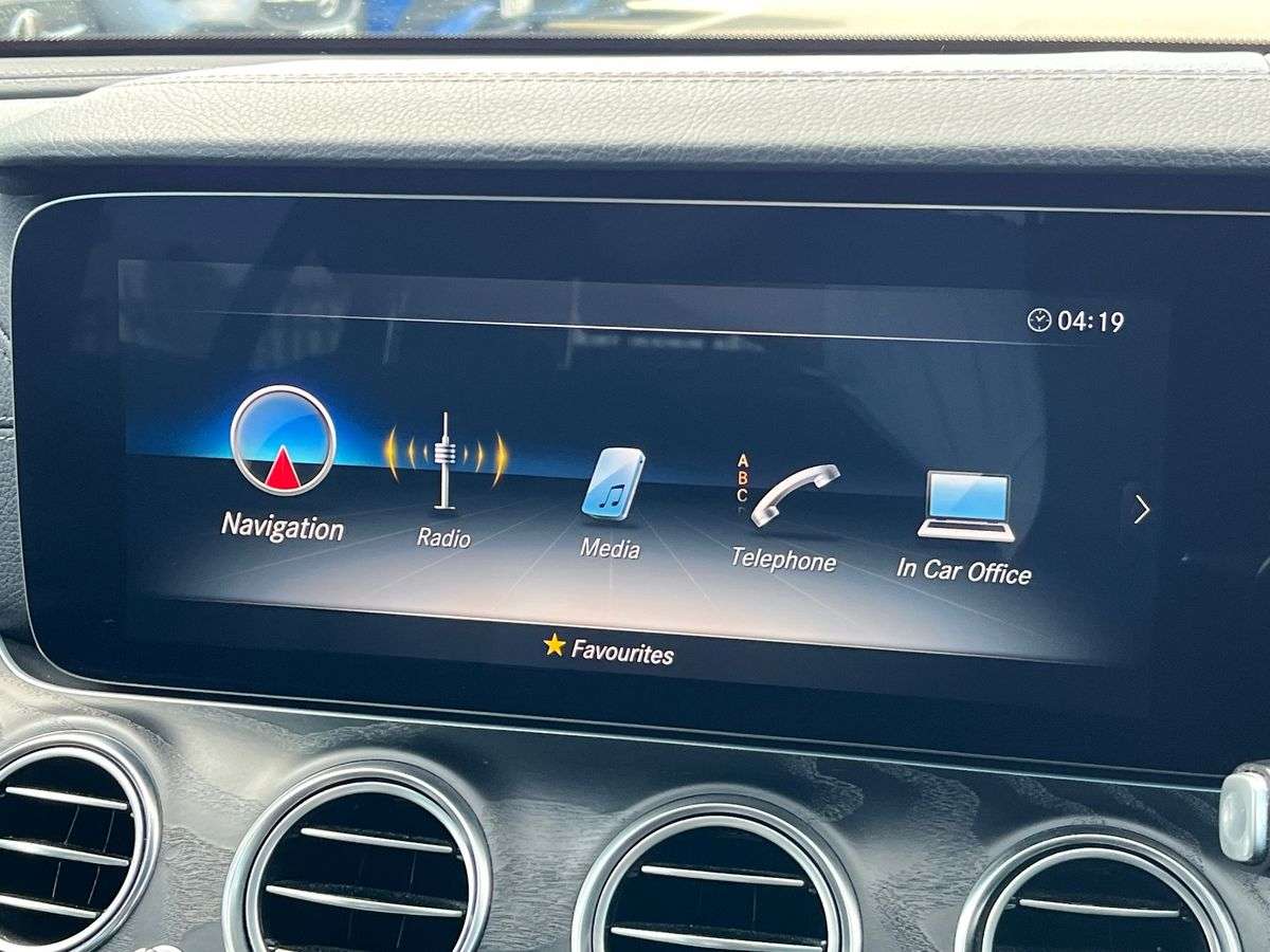 Used Mercedes-Benz E Class 2019 for sale - 78196447: Photo 11