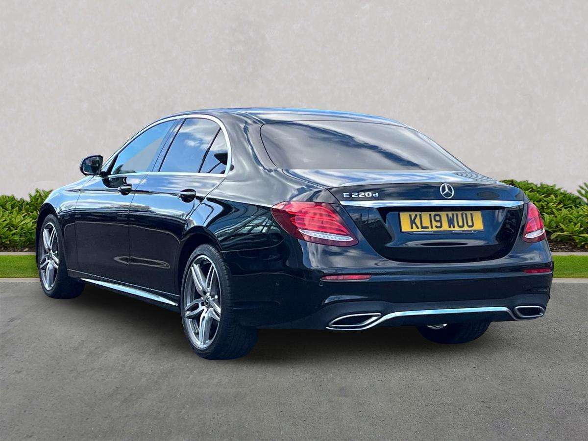 Used Mercedes-Benz E Class 2019 for sale - 78196447: Photo 2