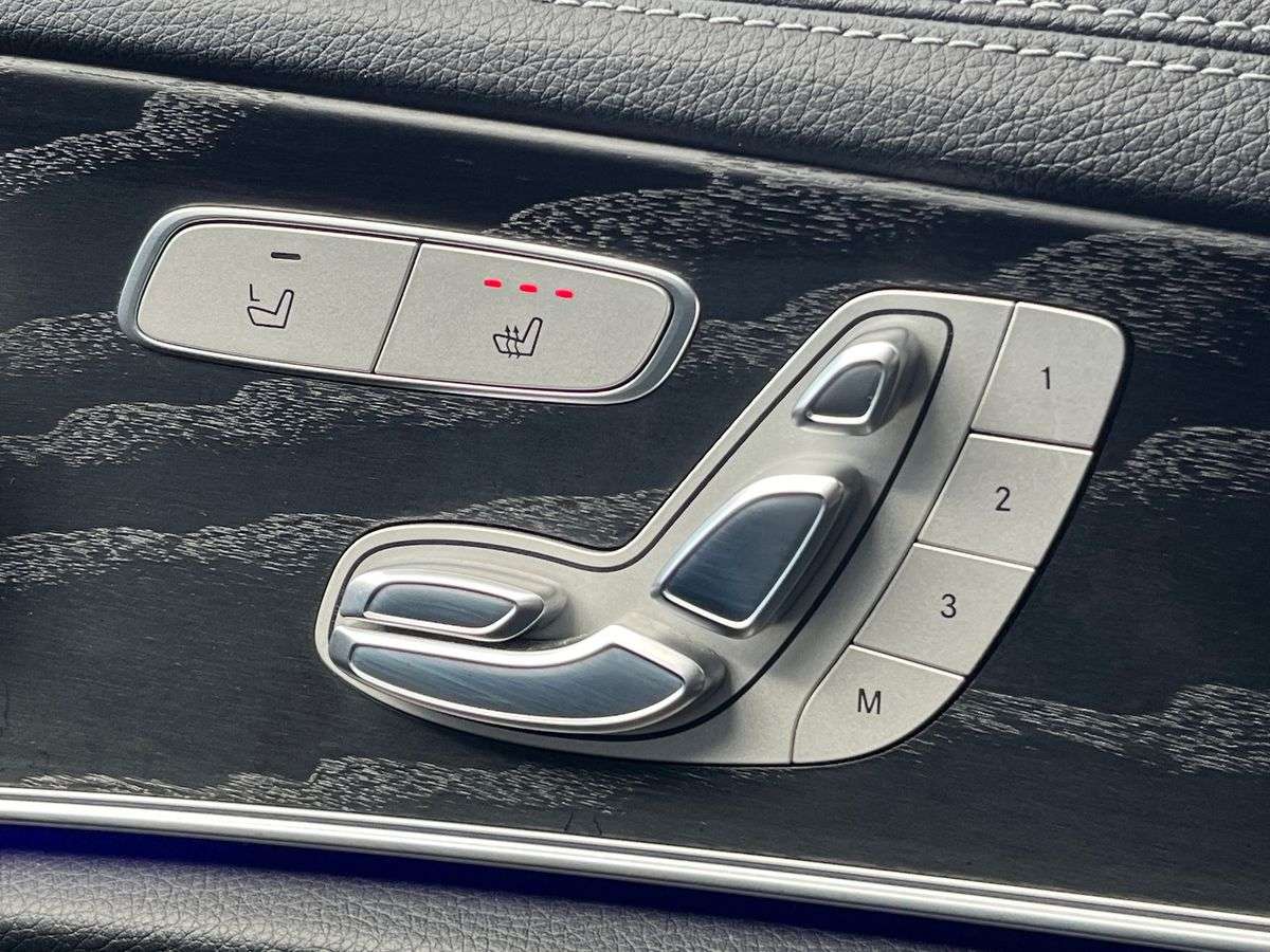 Used Mercedes-Benz E Class 2019 for sale - 78196447: Photo 30