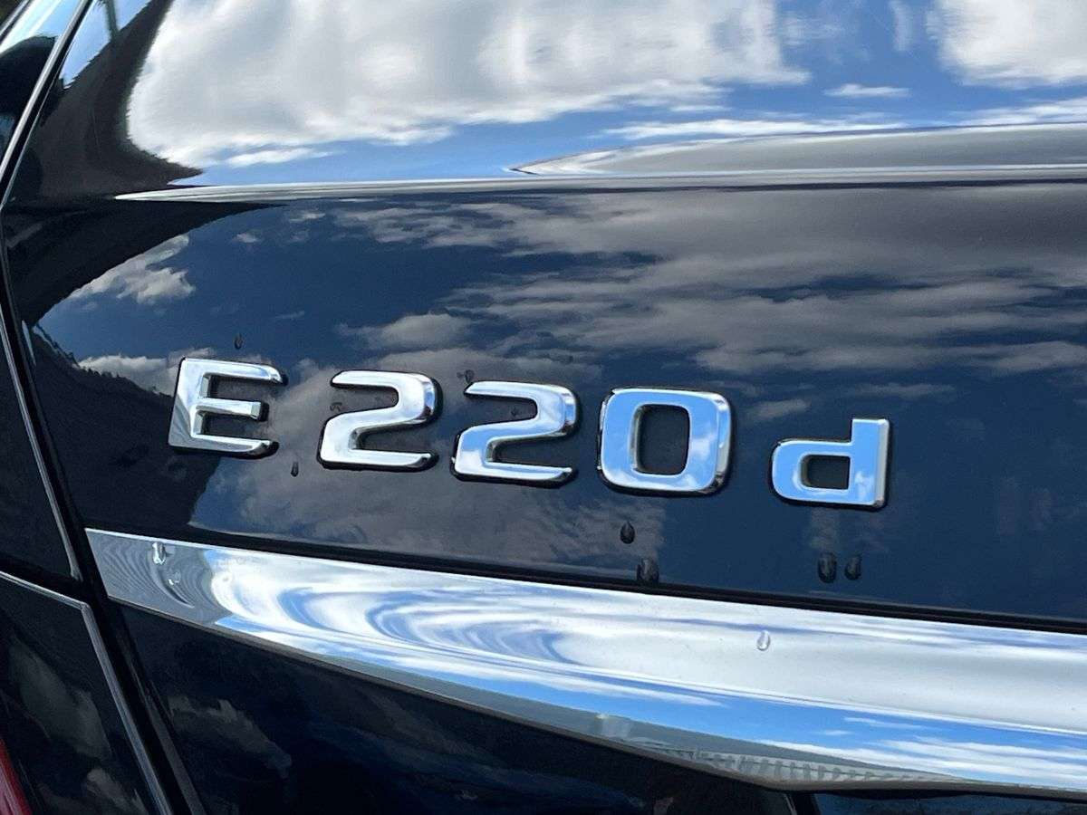 Used Mercedes-Benz E Class 2019 for sale - 78196447: Photo 35