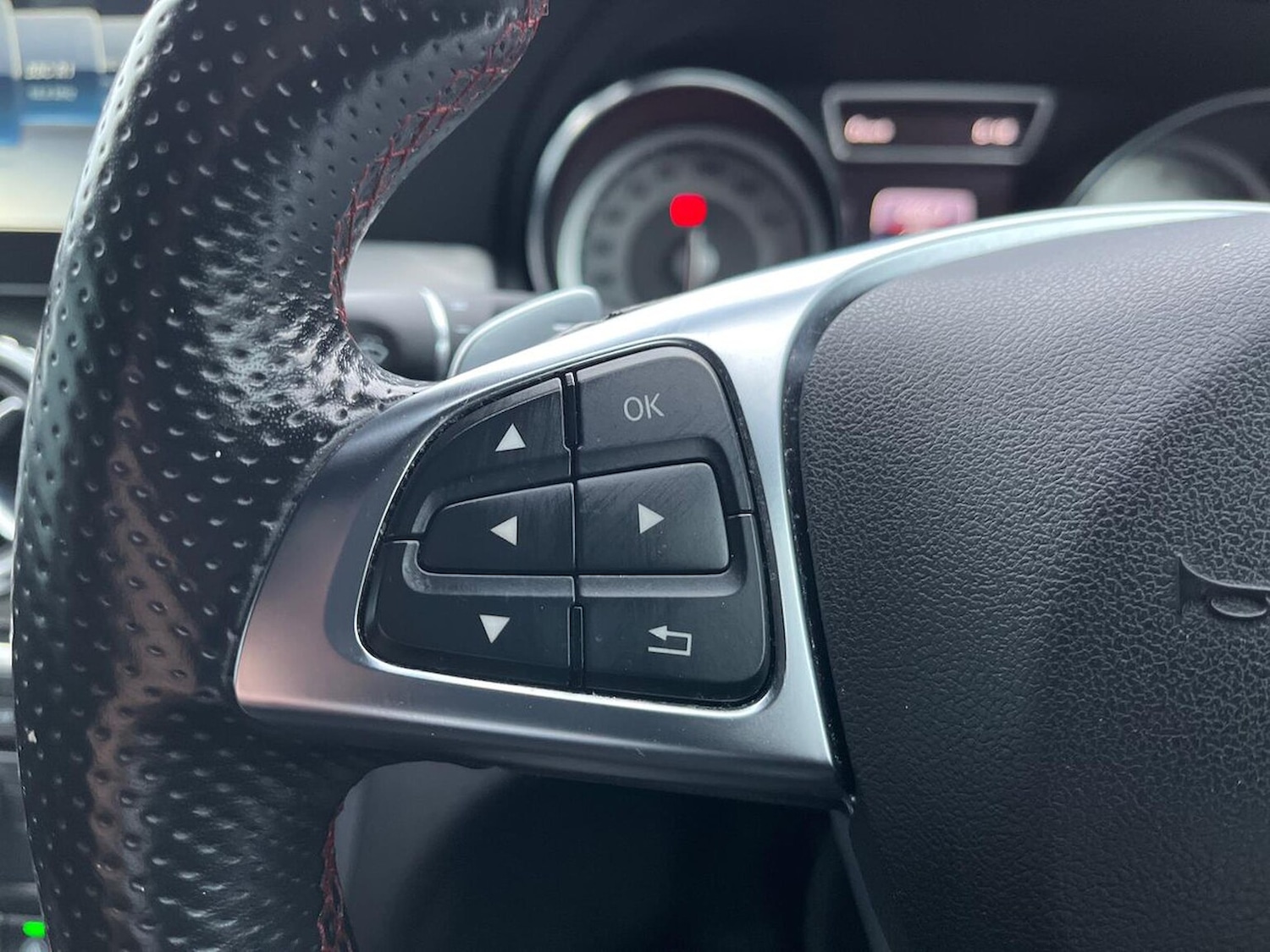 Used Mercedes-Benz GLA 2017 for sale - 77028083: Photo 26