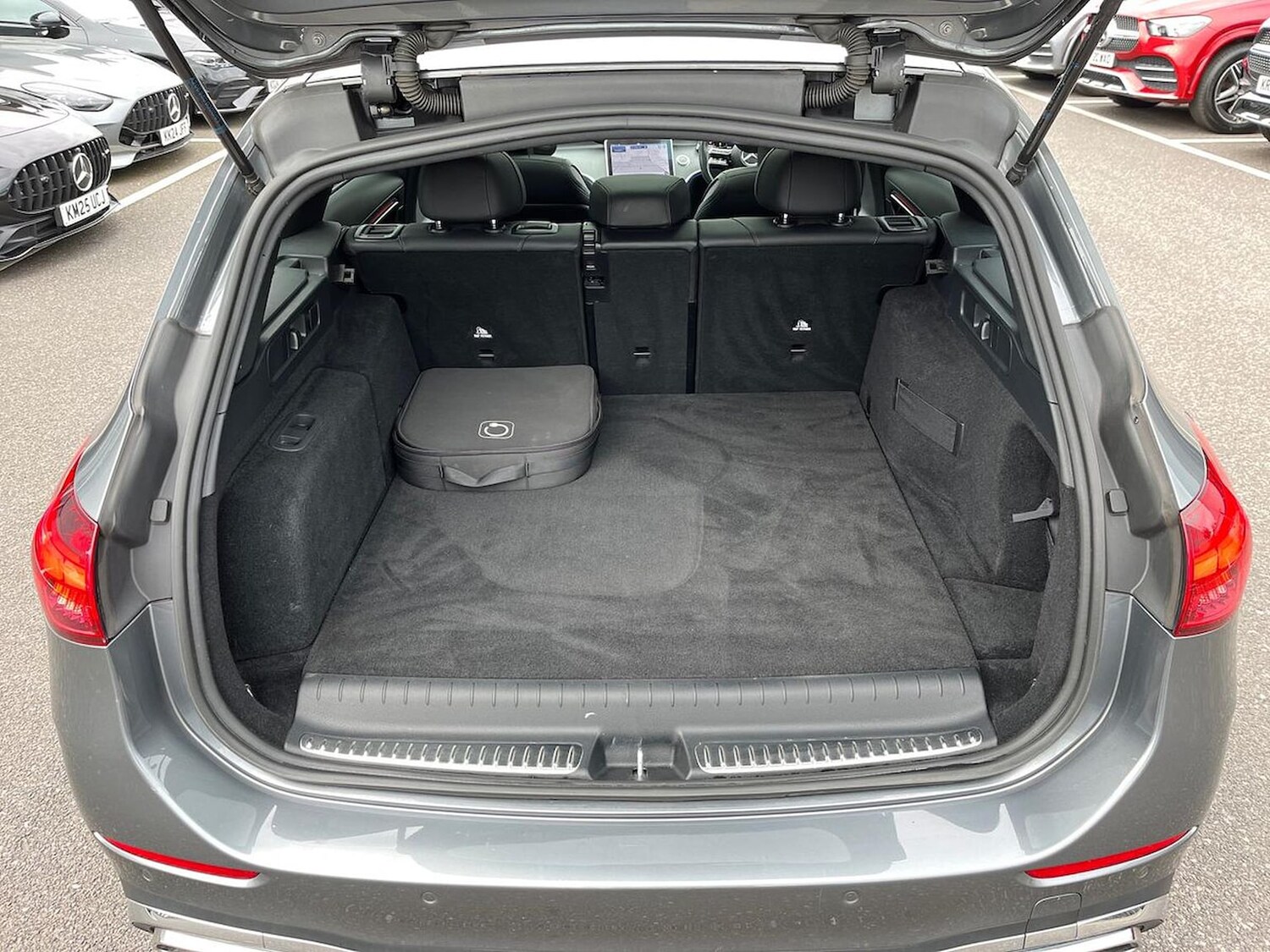 Used Mercedes-Benz C Class 2023 for sale - 76477218: Photo 17