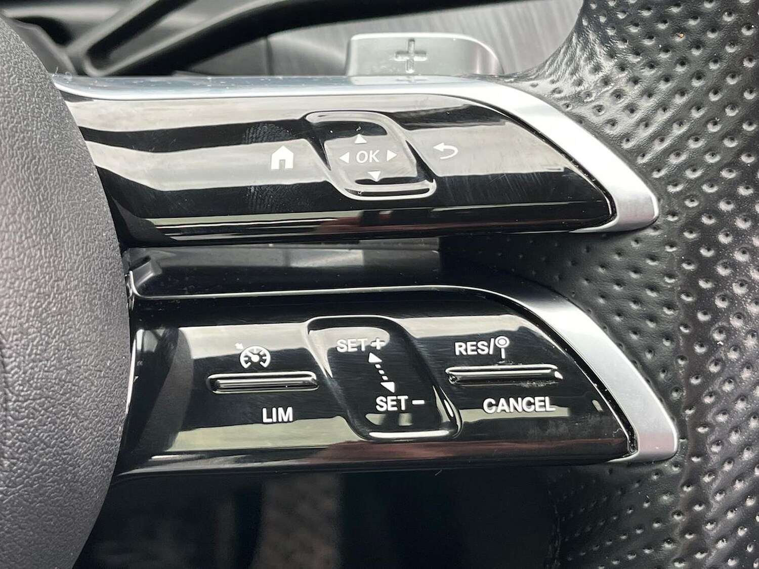 Used Mercedes-Benz C Class 2023 for sale - 76477218: Photo 27