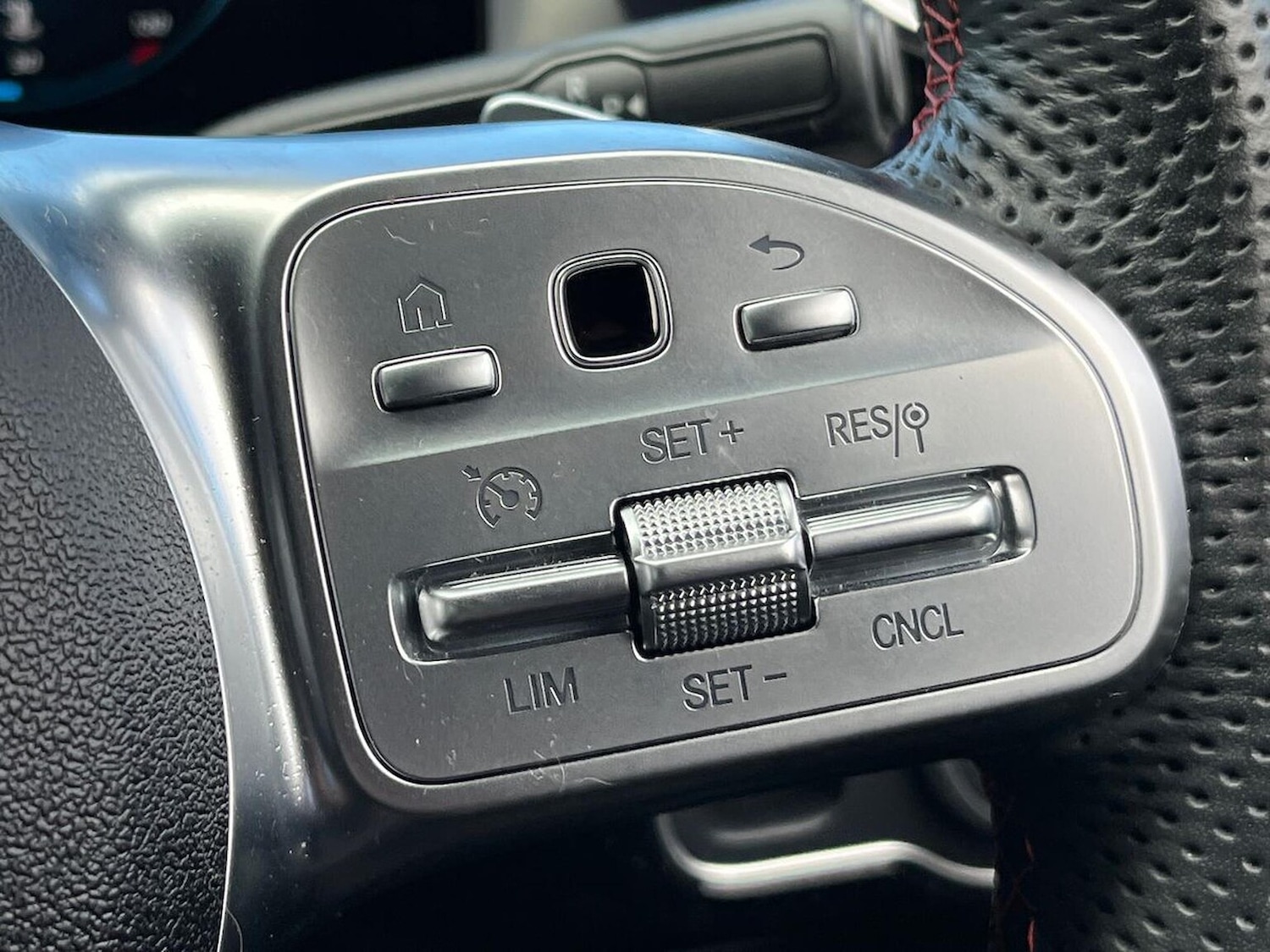 Used Mercedes-Benz CLA 2023 for sale - 76157149: Photo 27