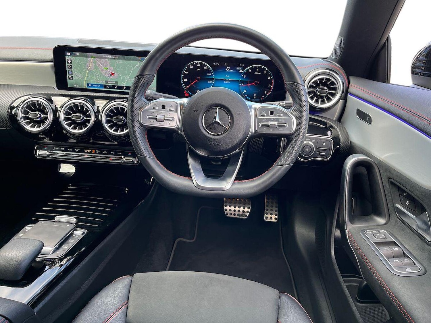 Used Mercedes-Benz CLA 2023 for sale - 76157149: Photo 9