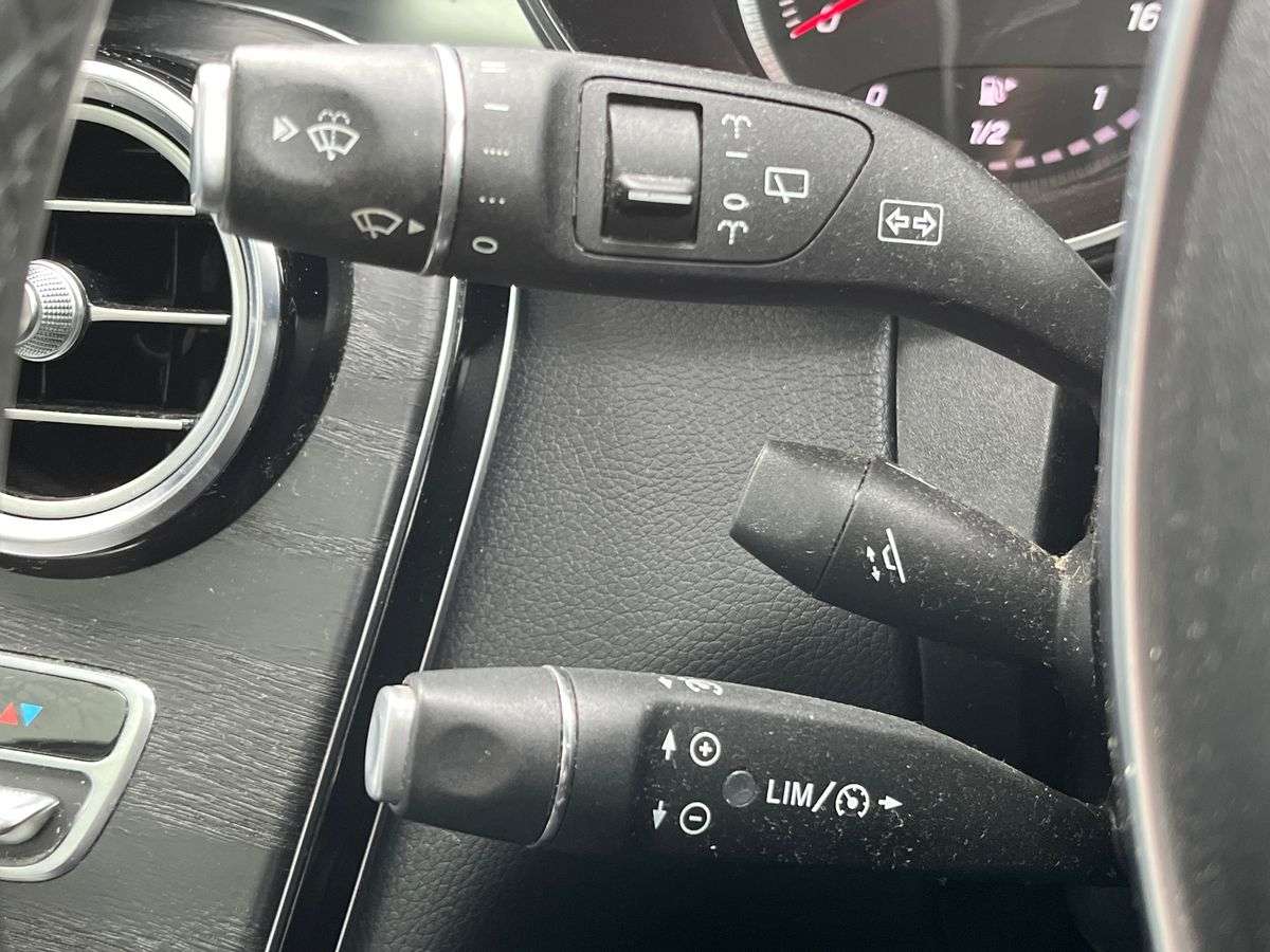 Used Mercedes-Benz GLC 2018 for sale - 78192246: Photo 28