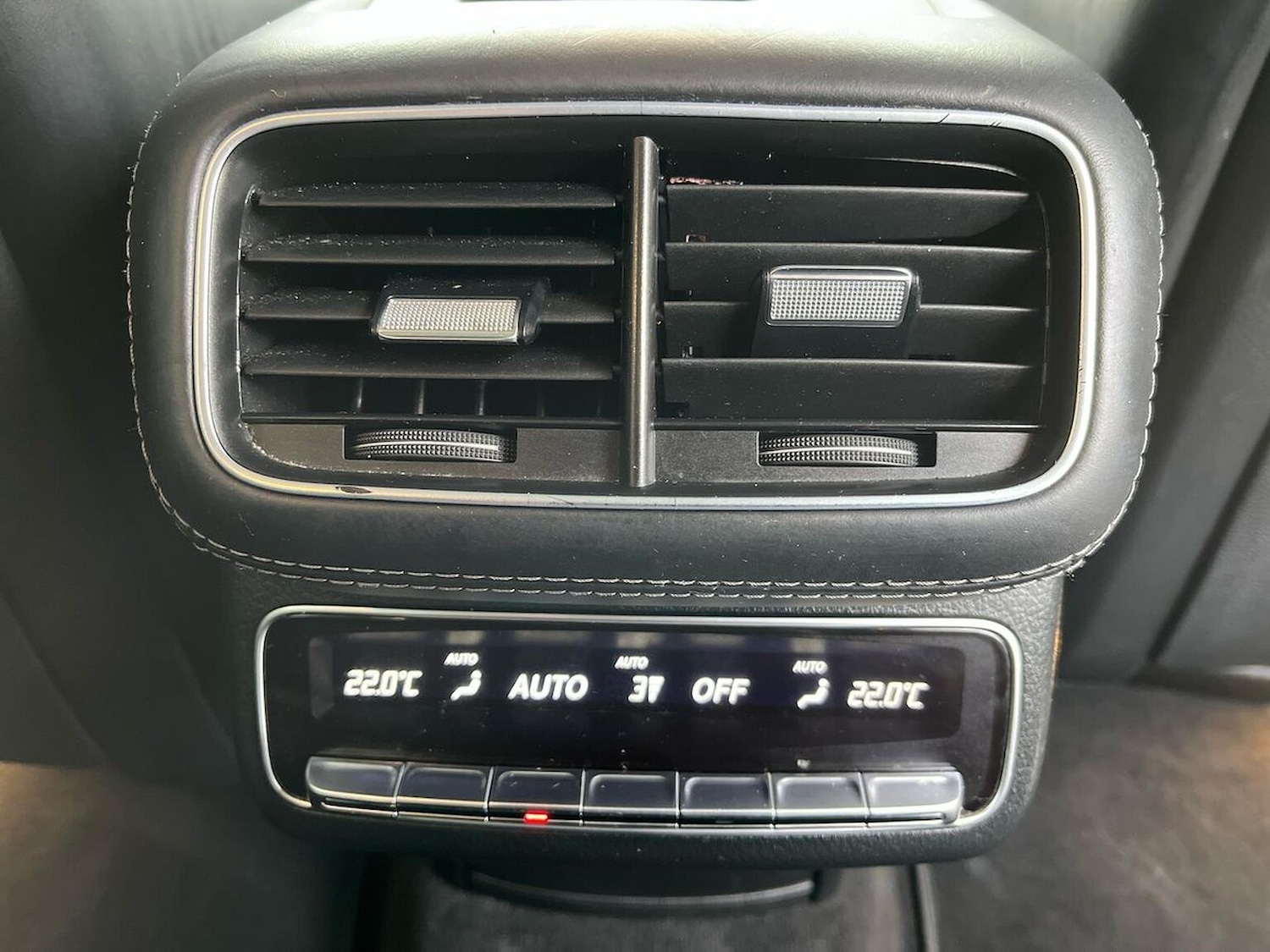 Used Mercedes-Benz GLS 2022 for sale - 76464648: Photo 2