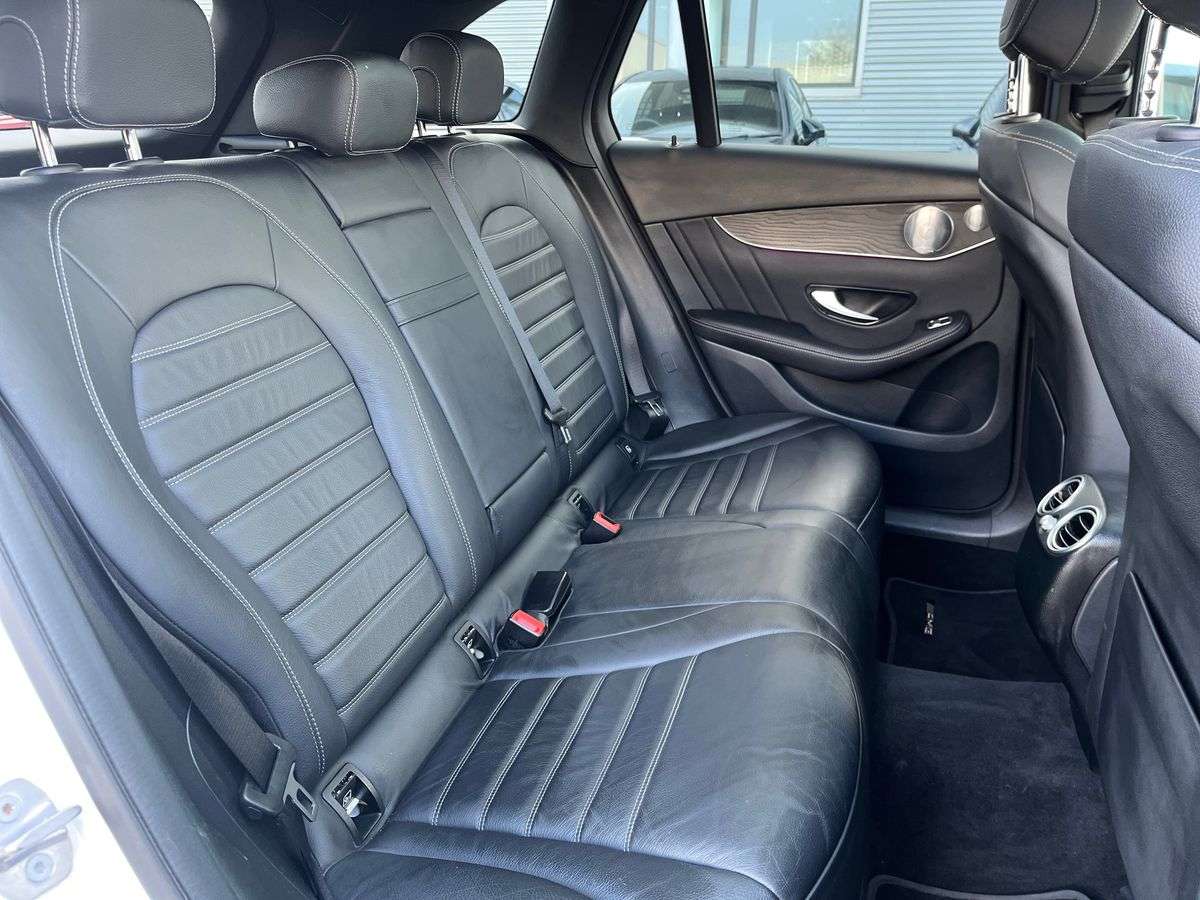 Used Mercedes-Benz GLC 2019 for sale - 78090974: Photo 16