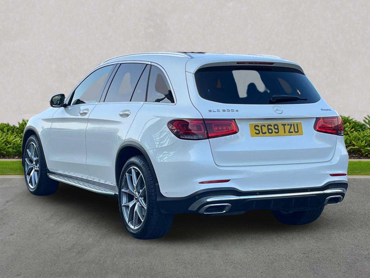 Used Mercedes-Benz GLC 2019 for sale - 78090974: Photo 2
