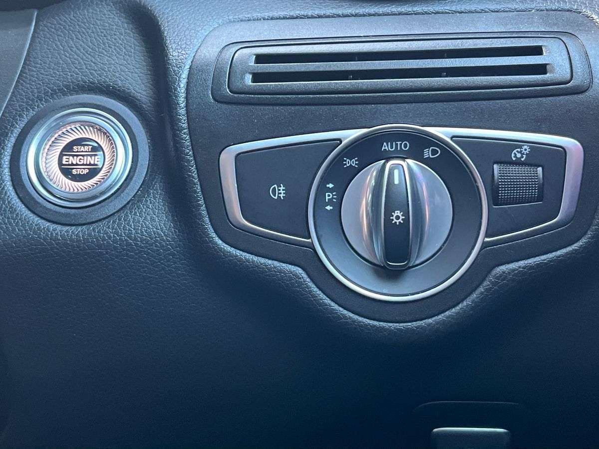 Used Mercedes-Benz GLC 2019 for sale - 78090974: Photo 22