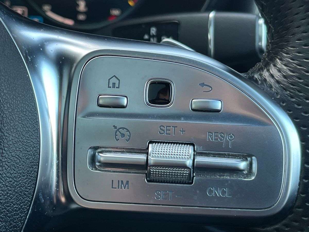 Used Mercedes-Benz GLC 2019 for sale - 78090974: Photo 27