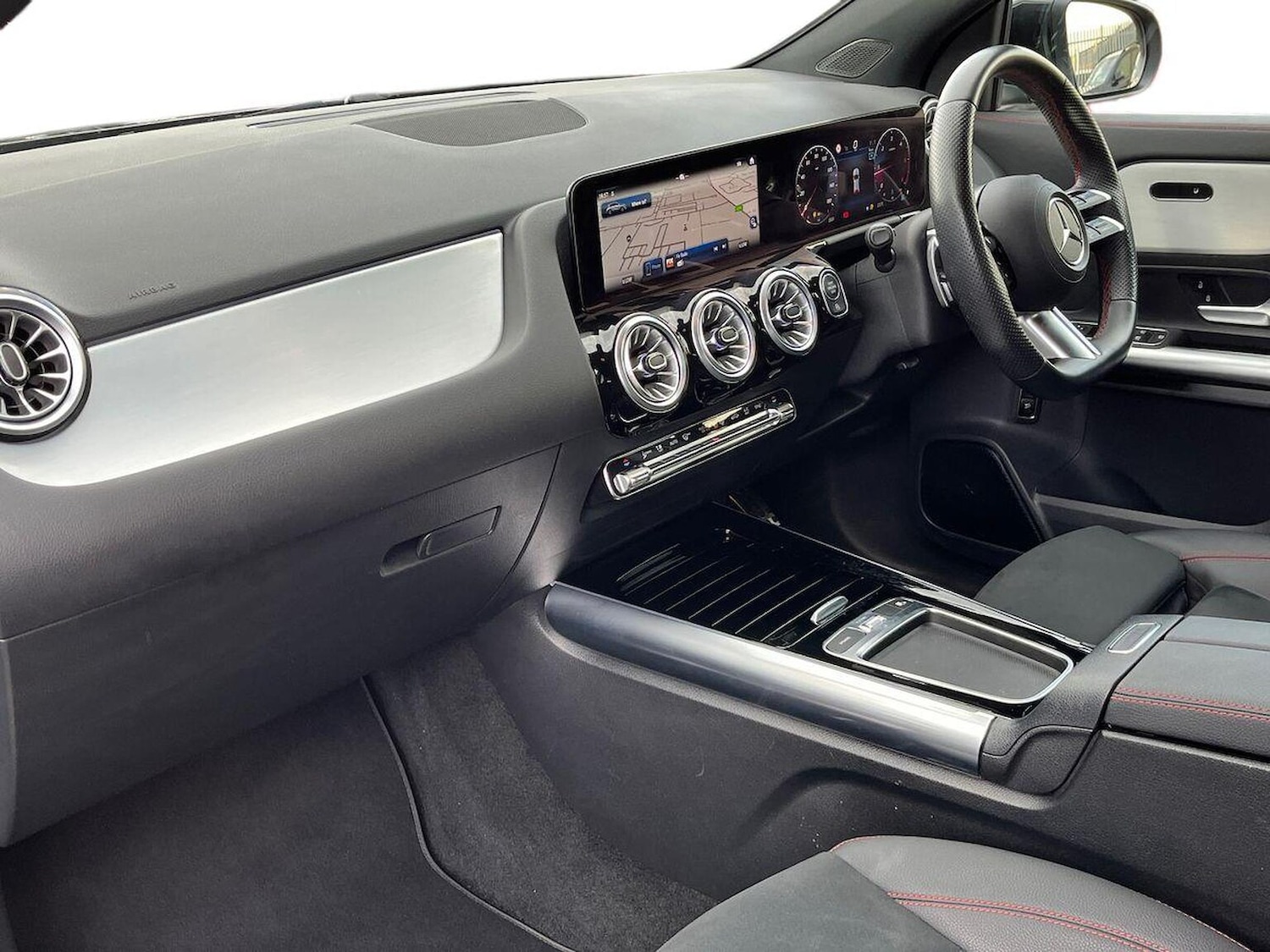 Used Mercedes-Benz GLA 2023 for sale - 76107124: Photo 7