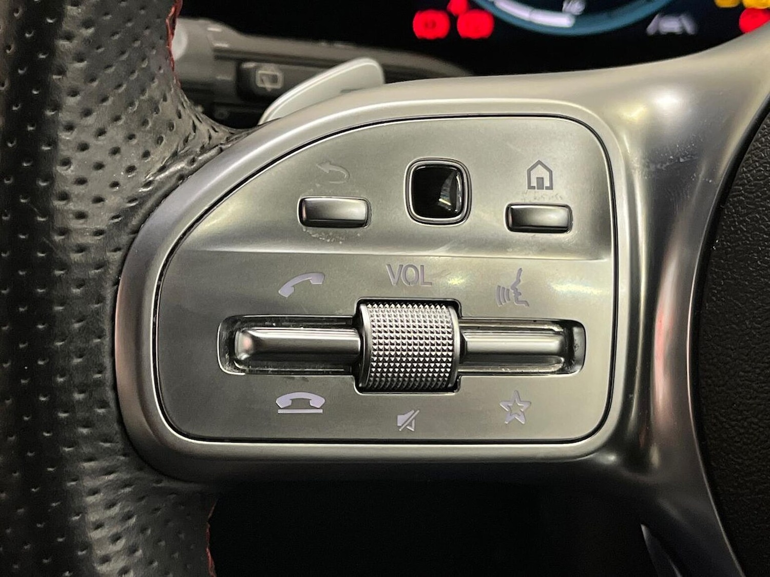 Used Mercedes-Benz GLA 2020 for sale - 76770039: Photo 26