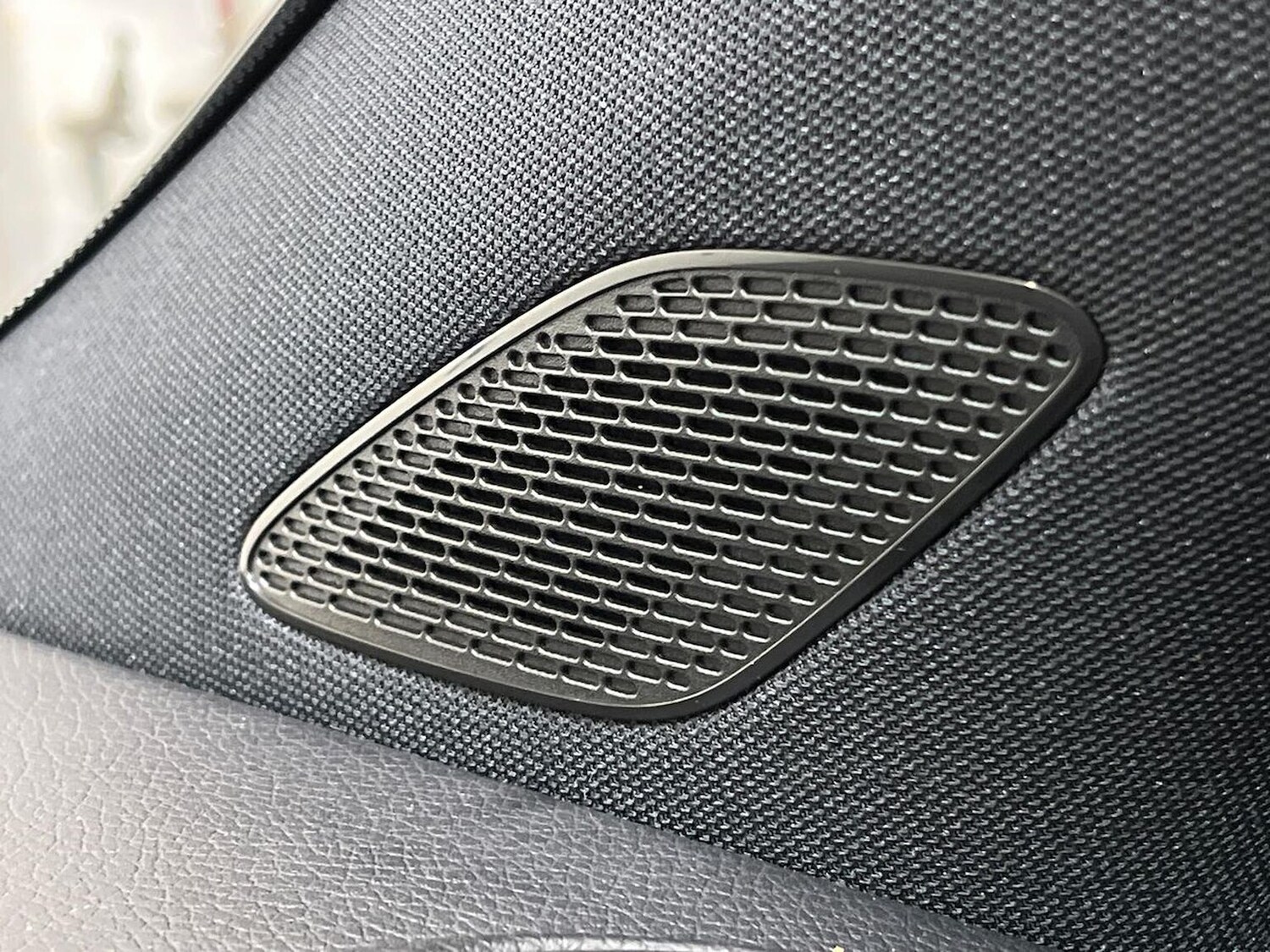 Used Mercedes-Benz GLA 2020 for sale - 76770039: Photo 31