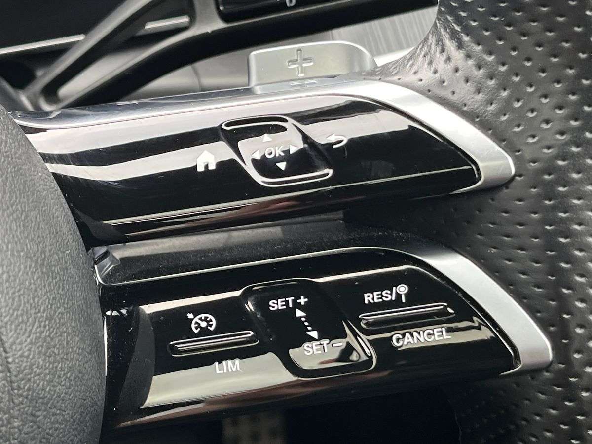 Used Mercedes-Benz GLC 2023 for sale - 78196228: Photo 27