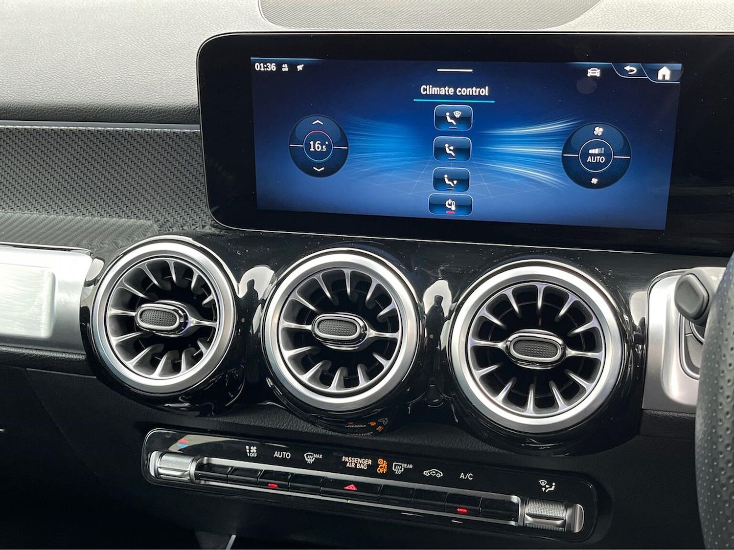 Used Mercedes-Benz GLB 2024 for sale - 77062251: Photo 12