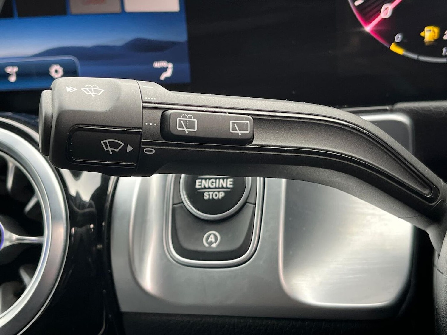 Used Mercedes-Benz GLB 2024 for sale - 77062251: Photo 28