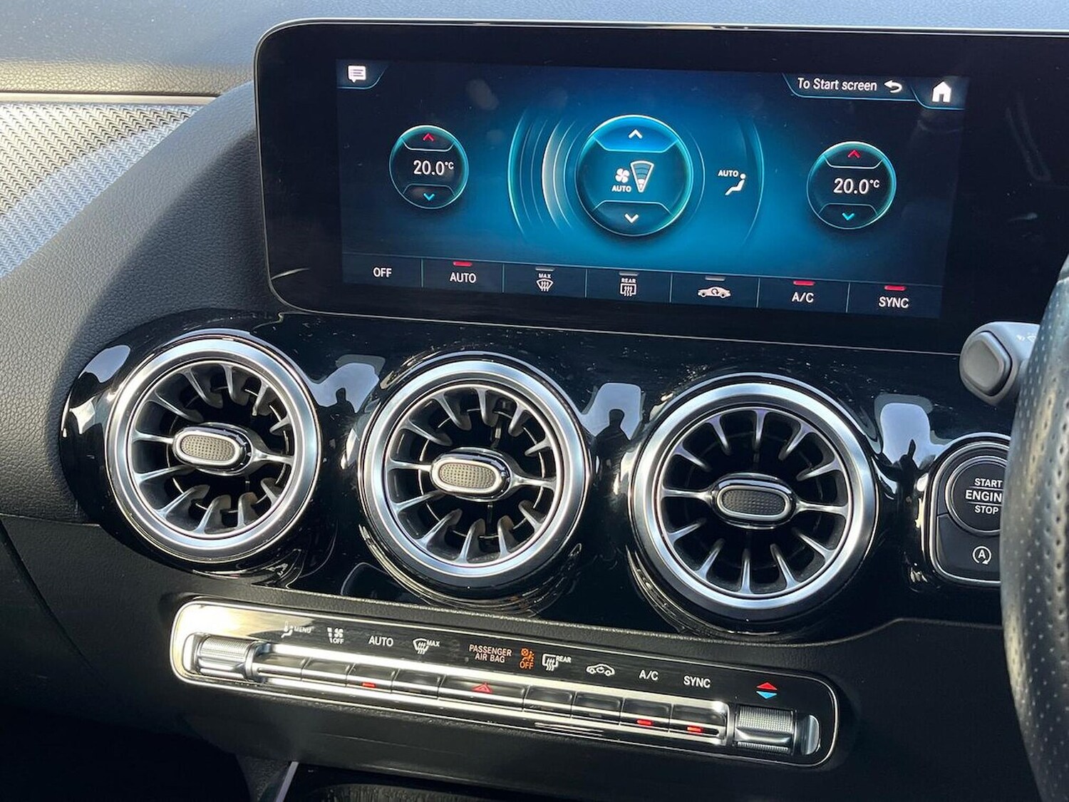 Used Mercedes-Benz GLA 2022 for sale - 76412475: Photo 12