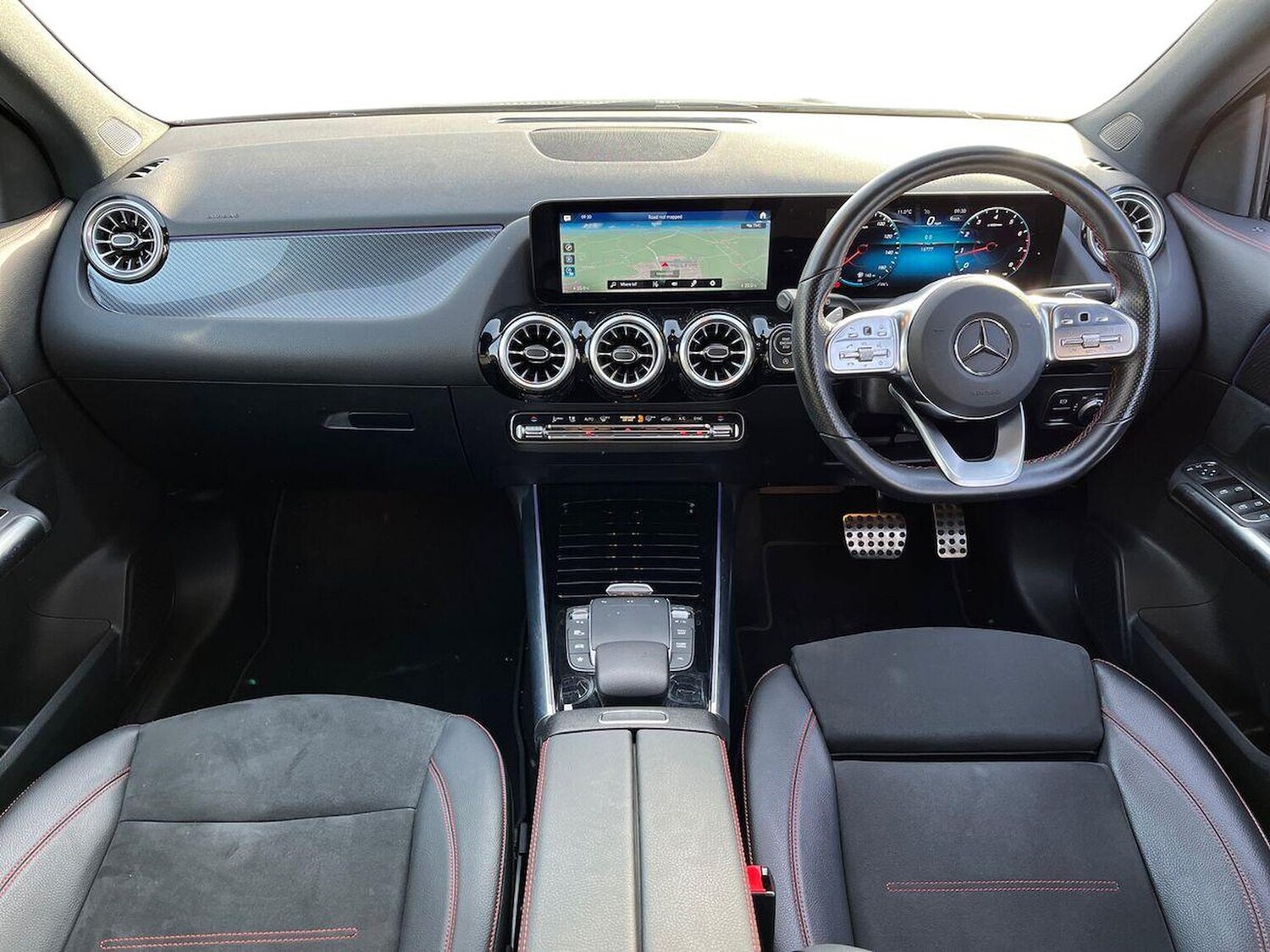 Used Mercedes-Benz GLA 2022 for sale - 76412475: Photo 8