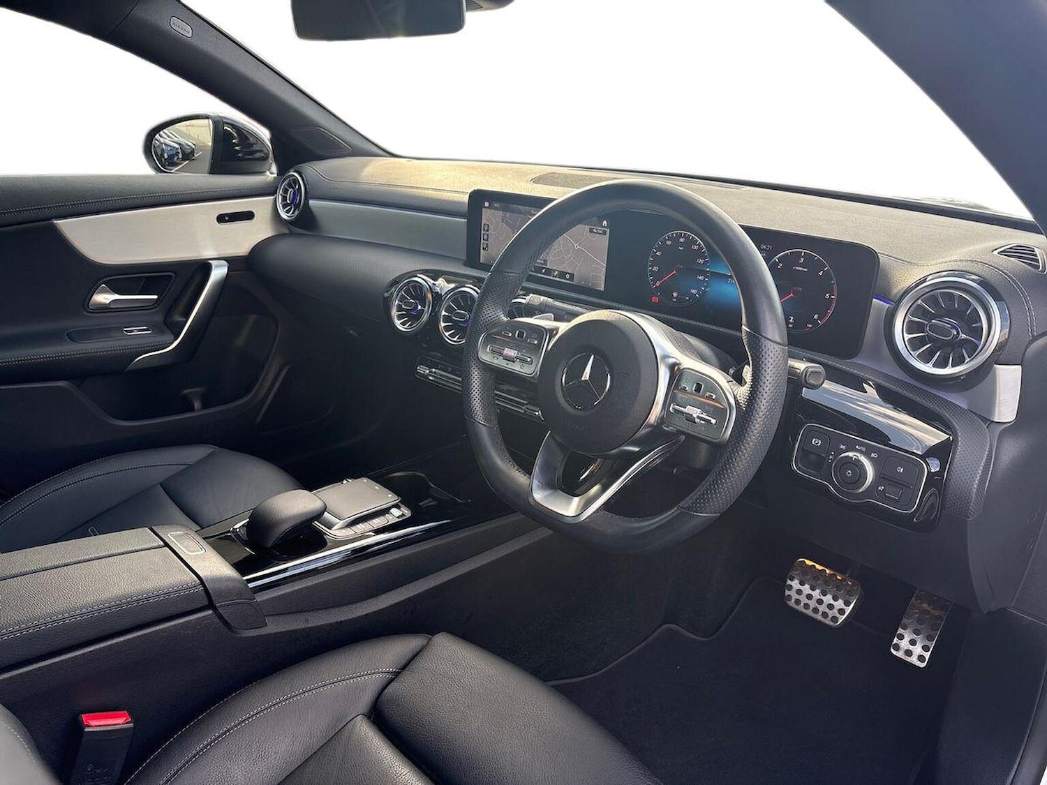 Used Mercedes-Benz CLA 2022 for sale - 76070249: Photo 15