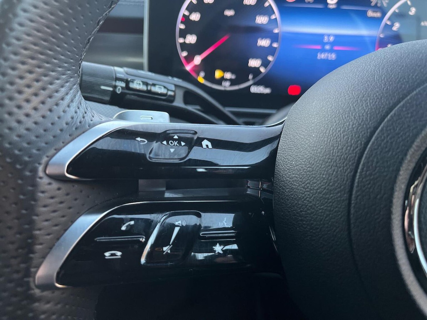 Used Mercedes-Benz C Class 2024 for sale - 76637675: Photo 26